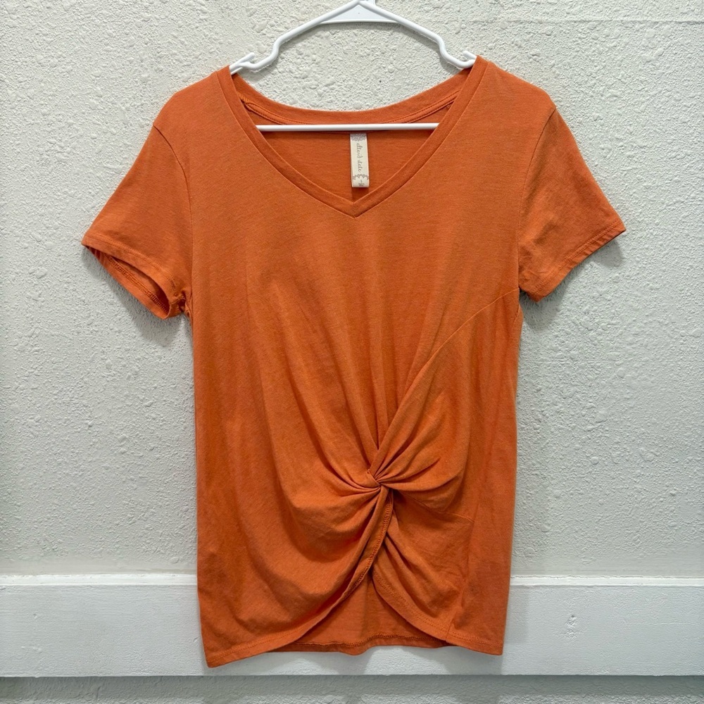 Altar'd State Orange Front Twist Knot V-Neck Tee Small